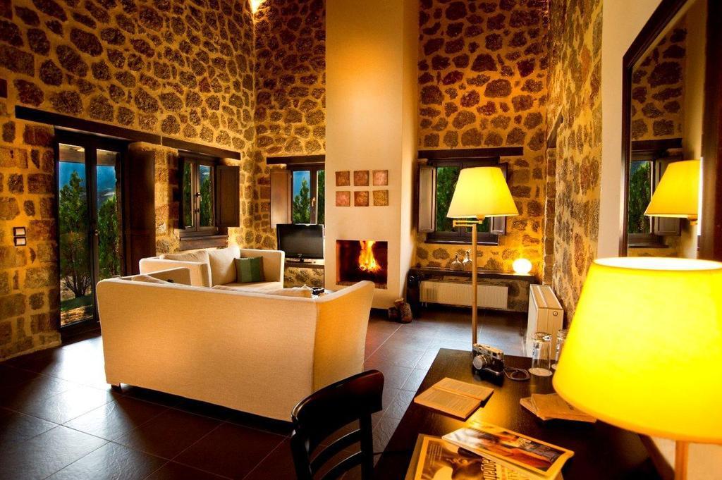 Pliadon Gi Mountain Resort & Spa Kato Sinikia Trikalon Room photo